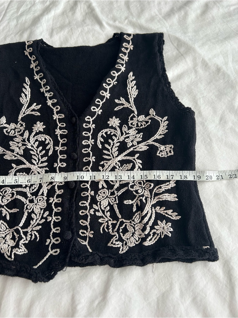 Vintage Black Embroidered Floral Button-Front Vest - Picture 10 of 10
